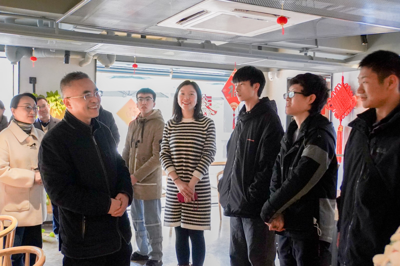 1642834725728208.jpg 1642834725728208.jpg